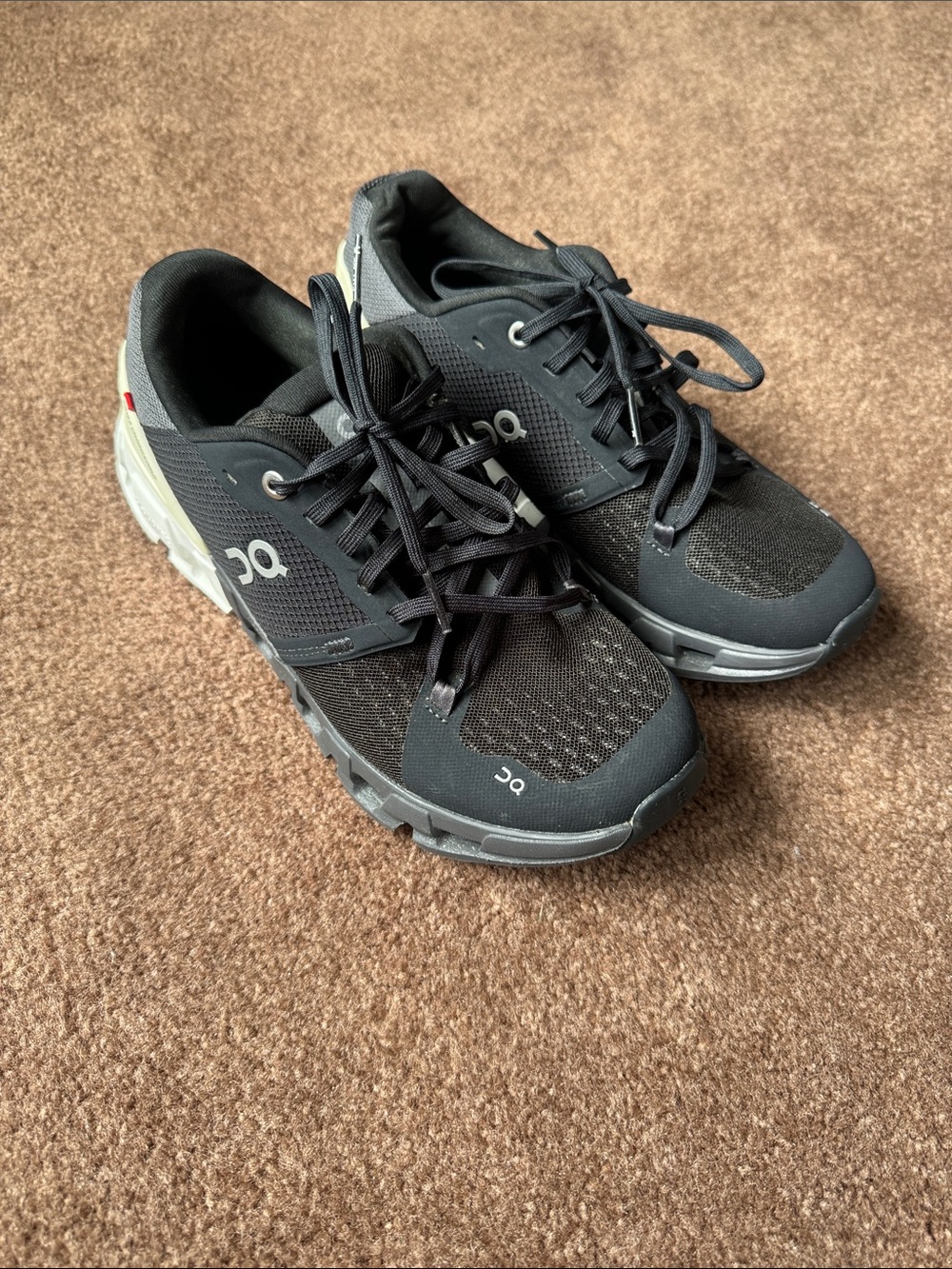 On Running Men’s Black Athletic Running Shoes